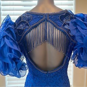 Stunning VTG Nadine Silk Beaded Gown!